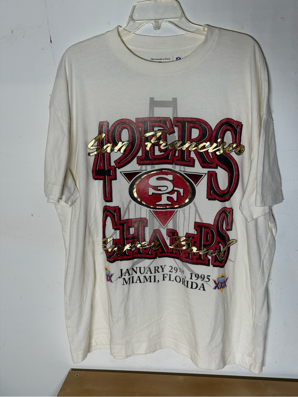 Abercrombie & Fitch San Francisco 49ers Super Bowl XXIX Graphic Tee Cream XXL